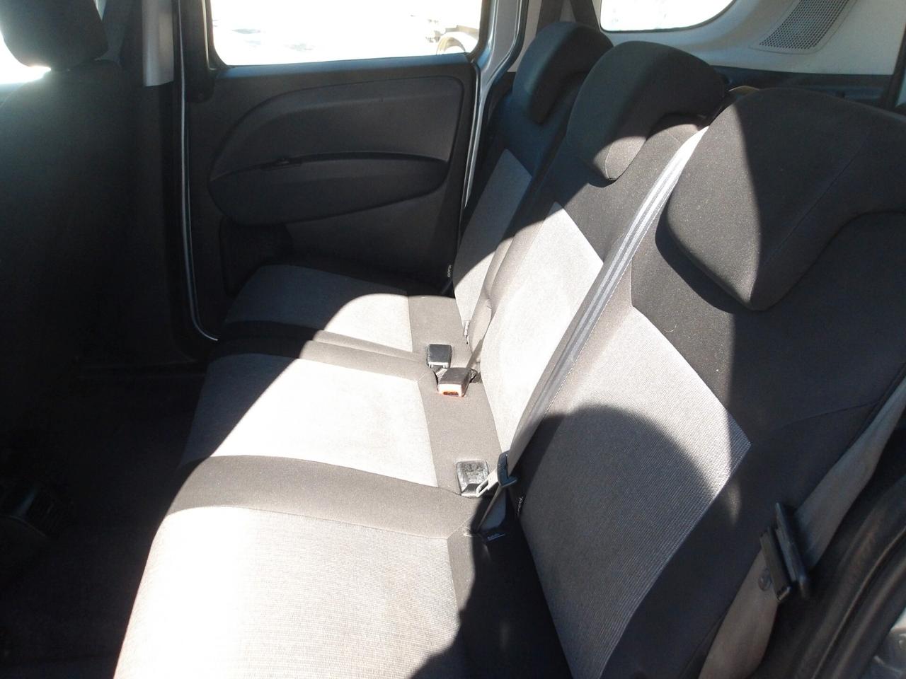 FIAT DOBLO' 1.4 B/METANO-2013-GARANZIA FULL