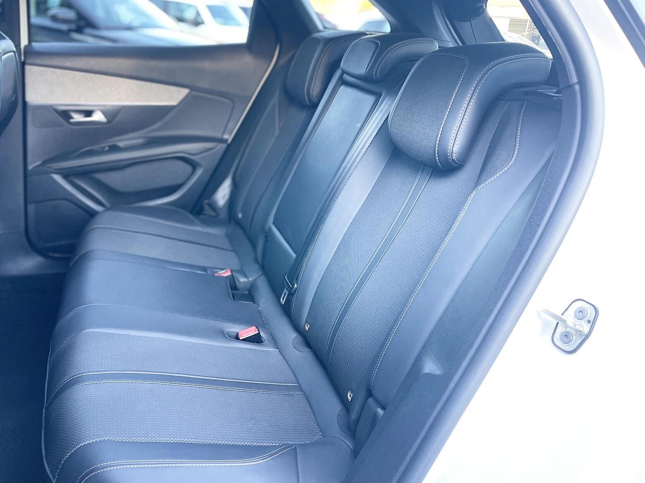 Peugeot 3008 BlueHDi GT 130CV E6 Neo -2021