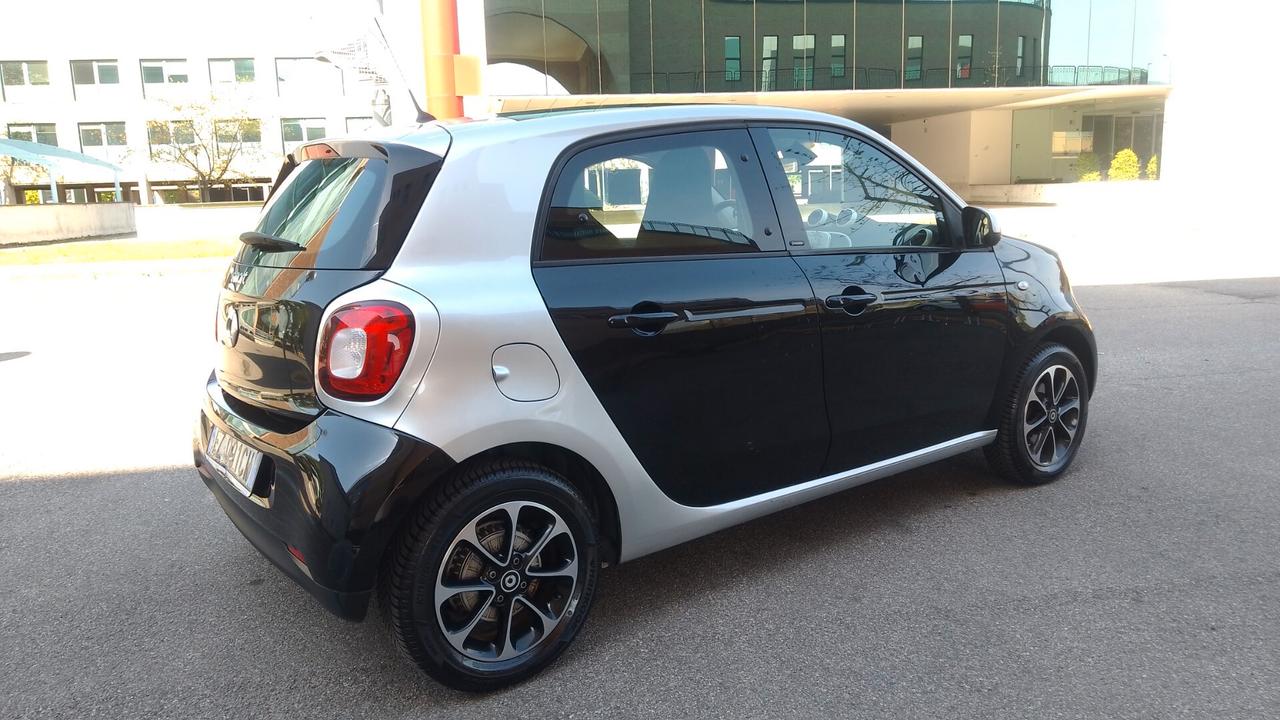 Smart ForFour 70 1.0 Passion NEOP 2015 120milakm