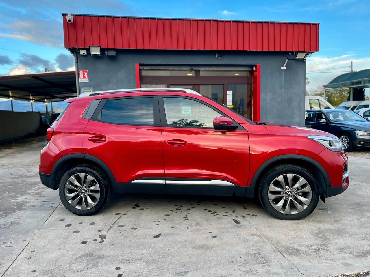 DR 4.0 1.5 GPL – 2022 – 30.000 km – Interni in pelle – Tetto apribile – Bordeaux