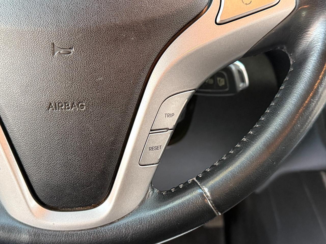 Hyundai iX20 1.4 CRDI 90CV Comfort - 2015