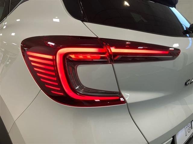 RENAULT Captur 1.6 E-Tech full hybrid Rive Gauche 145cv auto