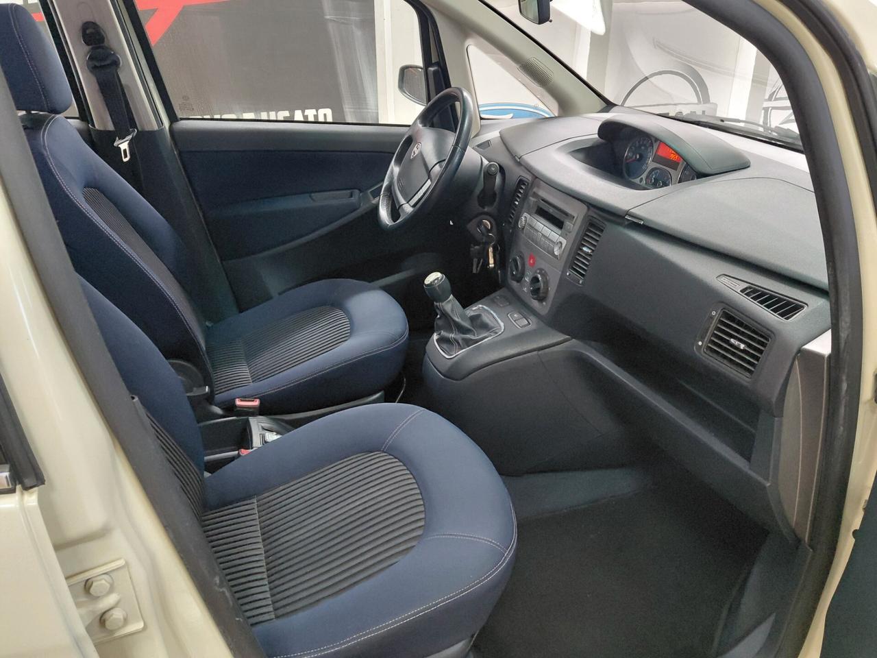 Lancia MUSA 1.3 Multijet 16V 90 CV Oro Plus