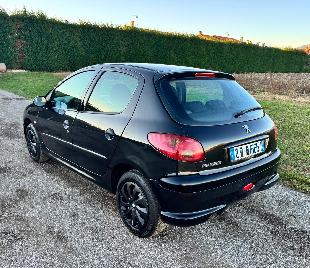 PEUGEOT 206 1.4 HDI DIESEL 5 PORTE NEOPATENTATi