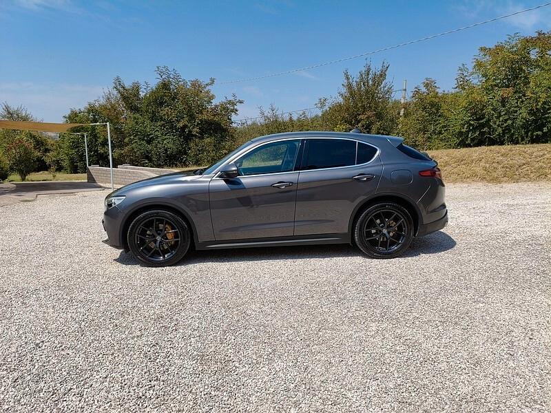 Alfa Romeo Stelvio Executive 2.2 Td Rwd