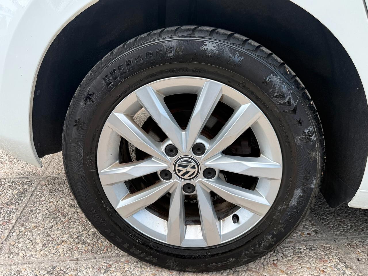 "PERFETTO" Volkswagen Touran 1.6 TDI 115 CV Executive
