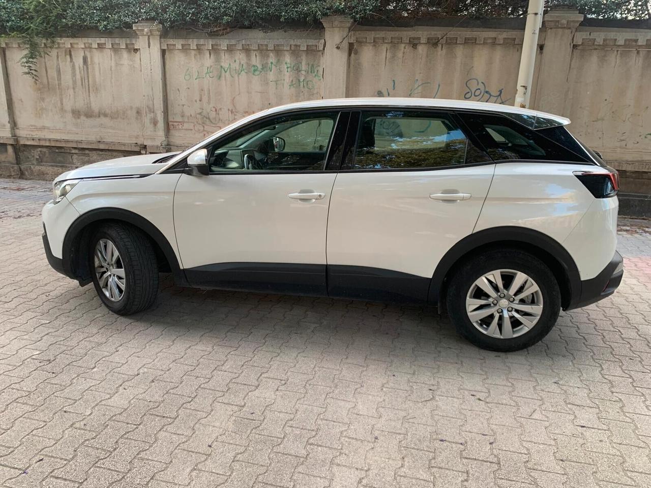 Peugeot 3008 BlueHDi 120 S&S Active
