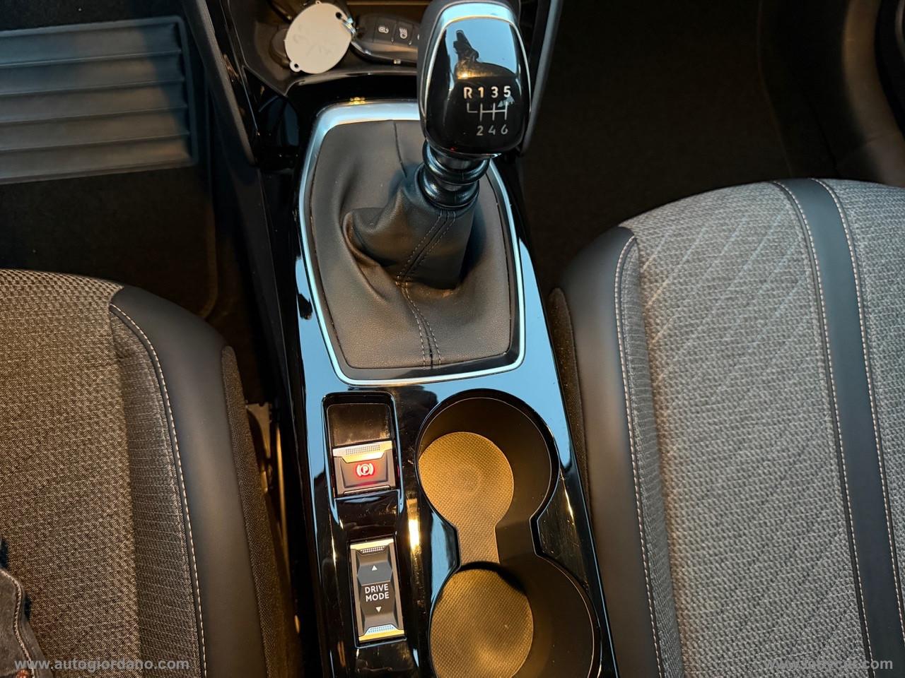 PEUGEOT 208 PureTech 100 S&S 5p. Allure PACK NAVIGATION + VISON PACK + VIIOPARK 2 + PARK DRIVE