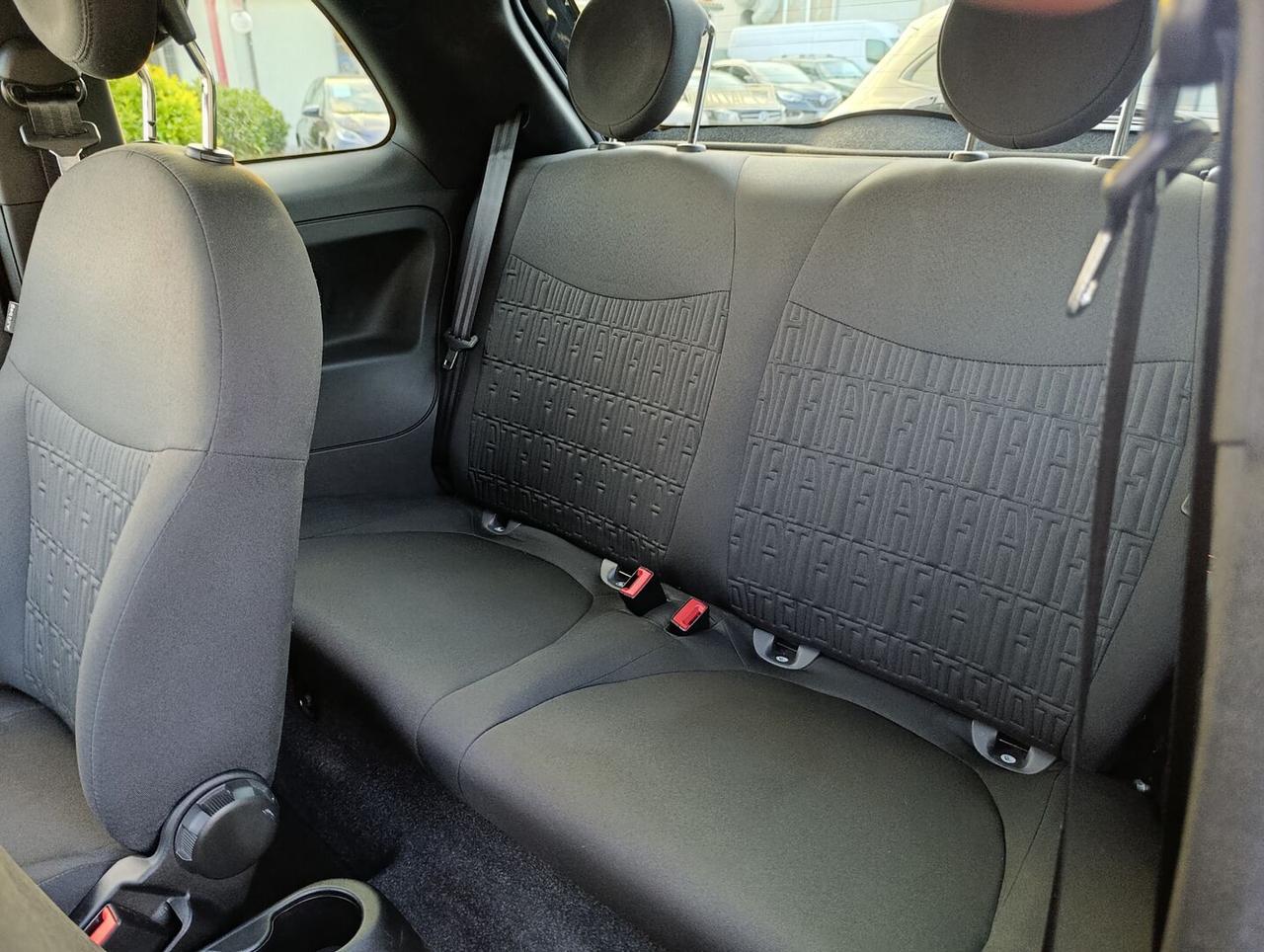 Fiat 500 1.0 hybrid 70cv Sensori di Parcheggio tetto Pan