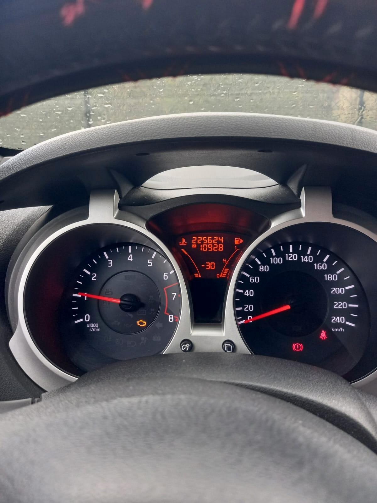 Nissan Juke 1.6 GPL Eco Acenta
