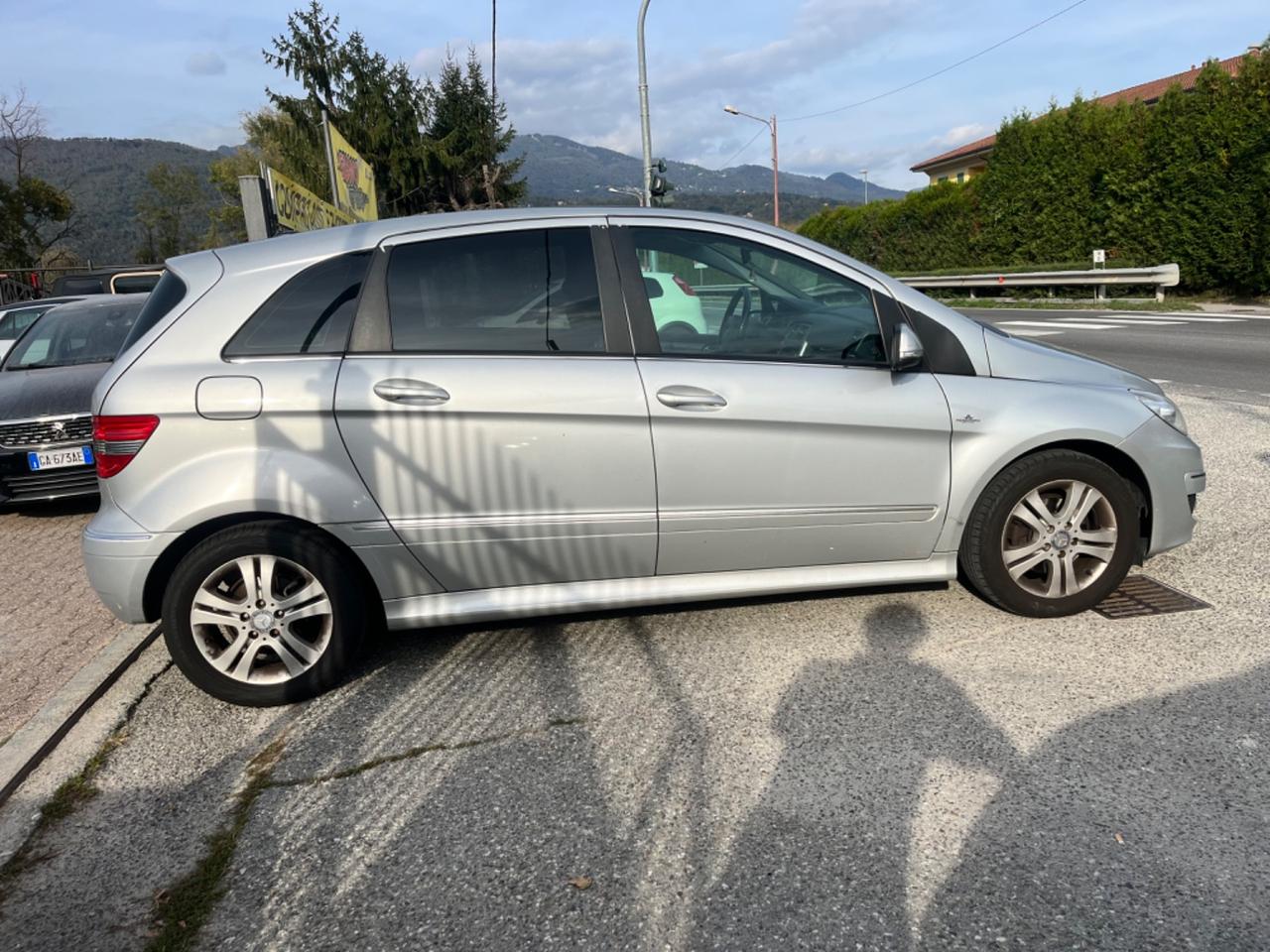 Mercedes-benz B 200 cdi