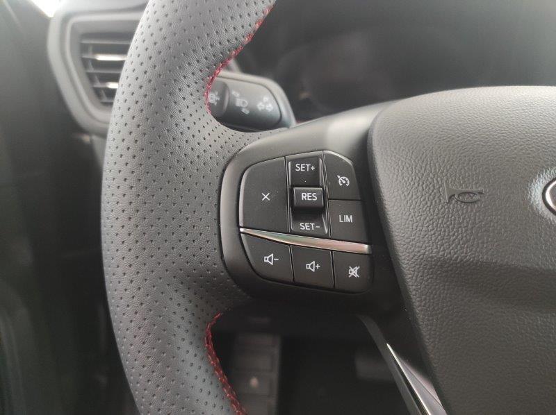 FORD Kuga 3ª serie - Kuga 2.5 Plug In Hybrid 225 CV CVT 2WD ST-Line