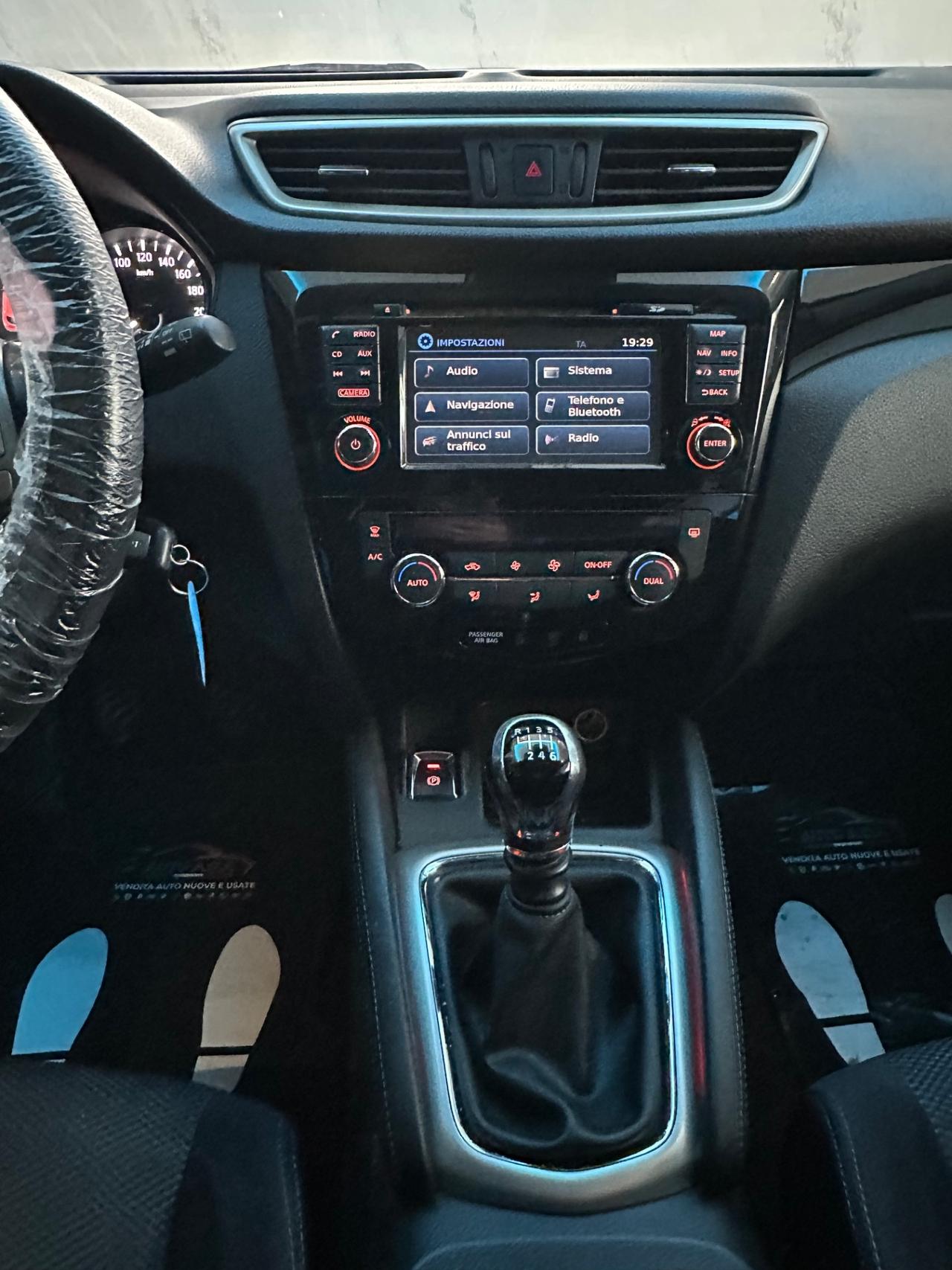 Nissan Qashqai 1.5 dCi Visia