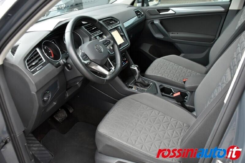VOLKSWAGEN TIGUAN 2.0 TDI 150 CV DSG LIFE + TECH PACK NAVI CARGO