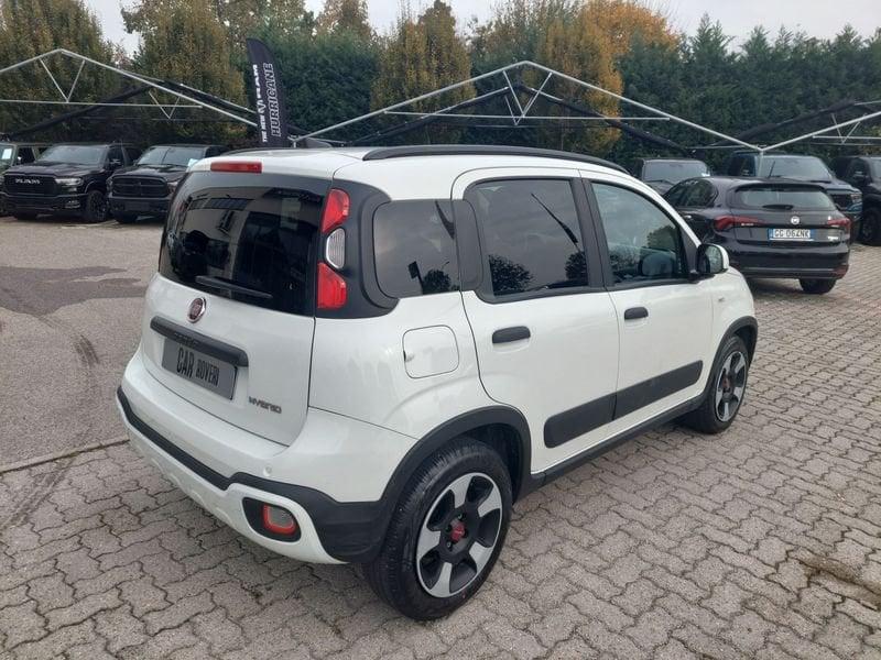 FIAT Panda 1.0 FireFly S&S Hybrid City Cross