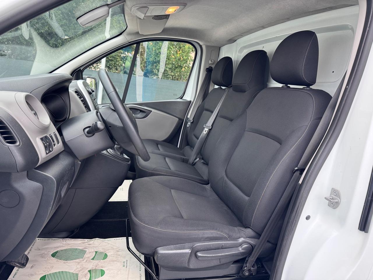 Nissan NV300 29 1.6 dCi Twin Turbo 145CV 3POSTI
