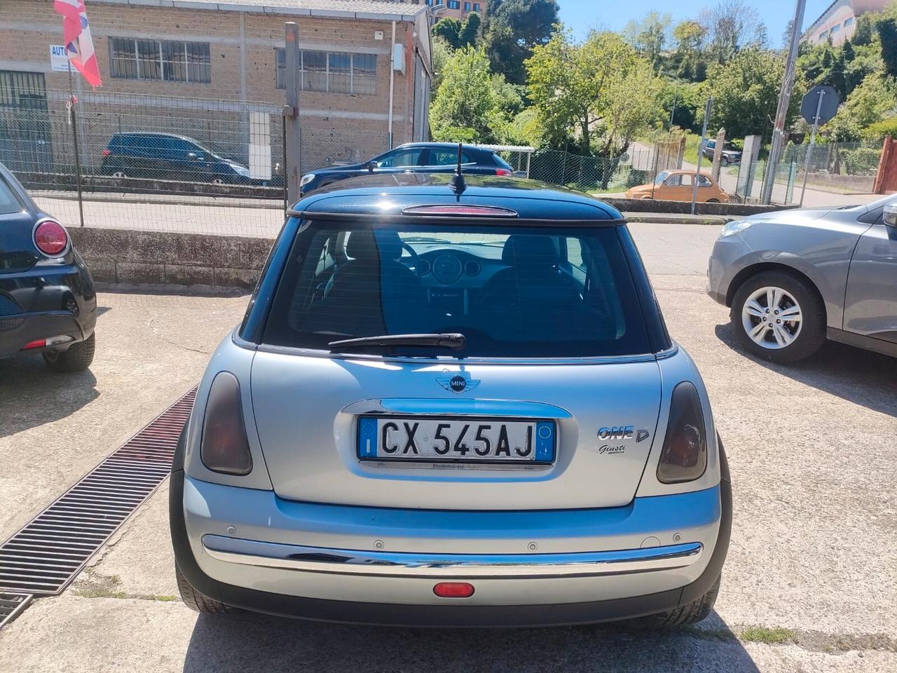 Mini Mini 1.4 tdi One D de luxe