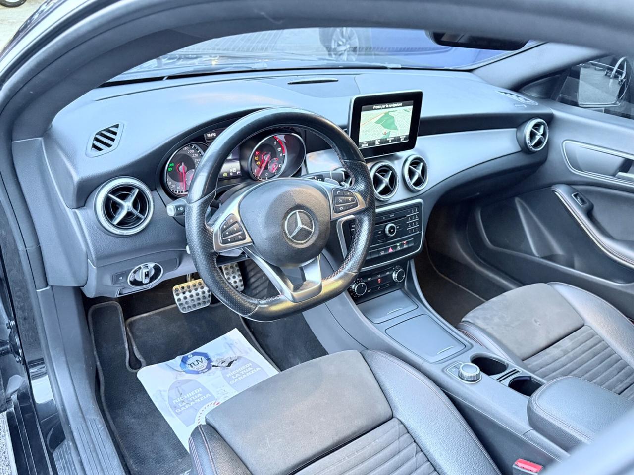 CLA 220 Automatic/Premium/AMG/