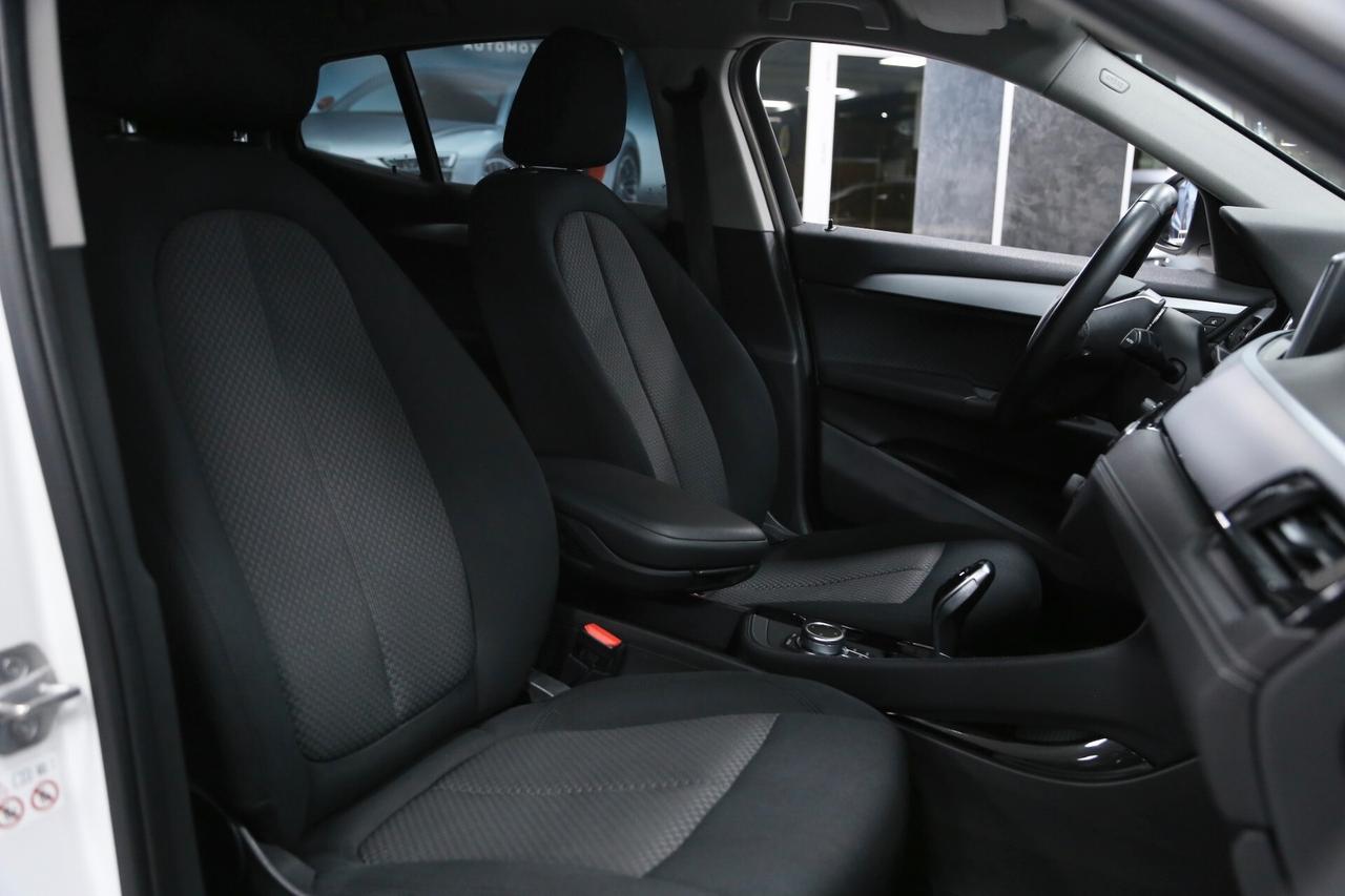 BMW X2 sDrive18d Business-X auto