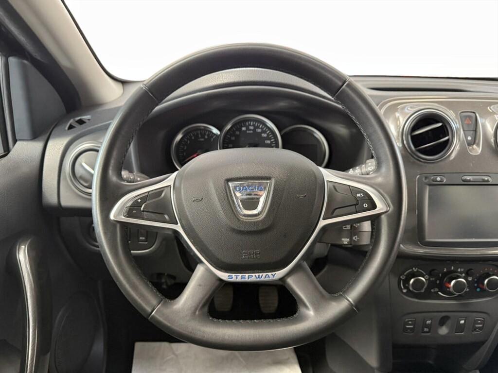 Dacia Sandero Stepway 0.9 TCe Brave