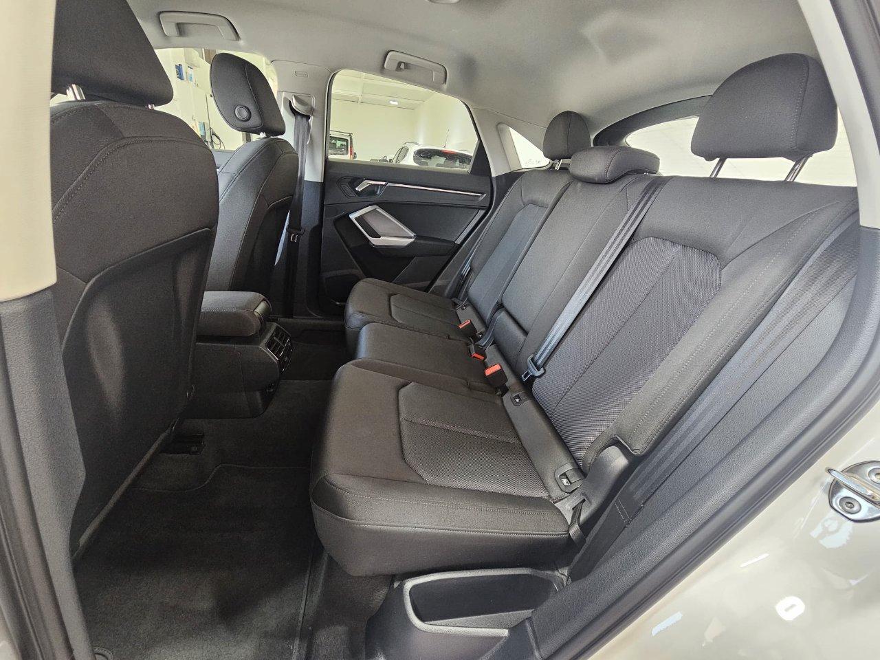 Audi Q3 Sportback 35 2.0 tdi S line edition s-tronic