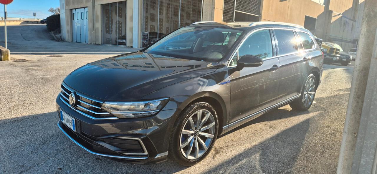 Volkswagen Passat Variant 1.4 GTE DSG Plug-In-Hybrid