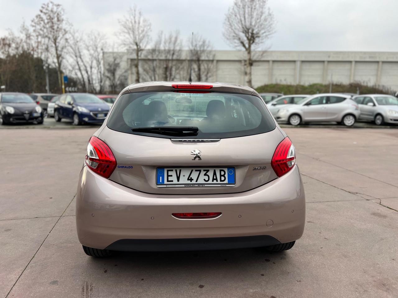 Peugeot 208 1.4 HDi 68 CV 5 porte Active