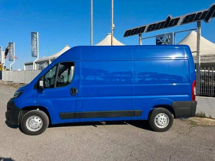 Peugeot Boxer 335 2.2 BlueHDi 140 S&S L2H2
