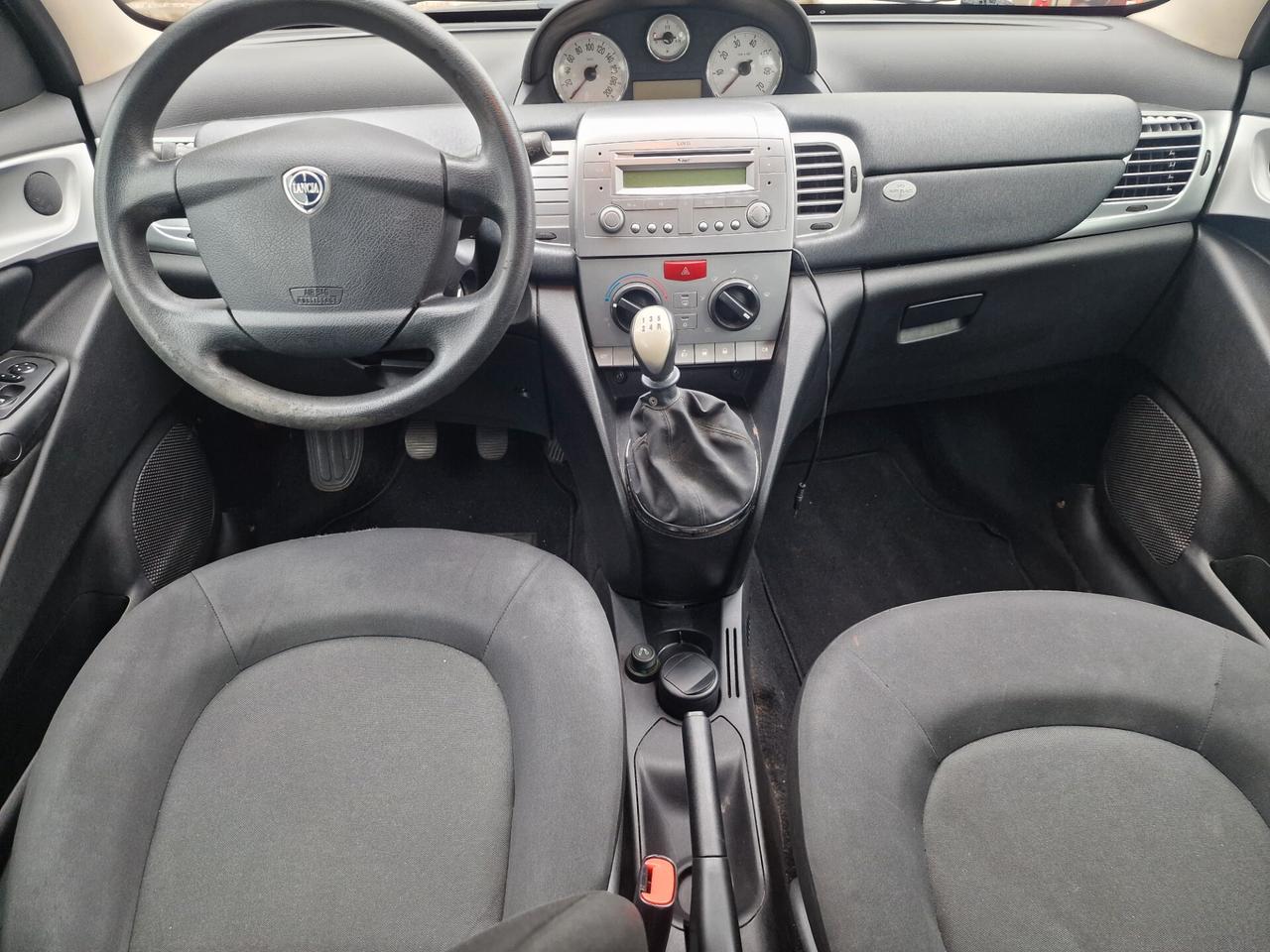 Lancia Ypsilon 1.2 69 CV Diva