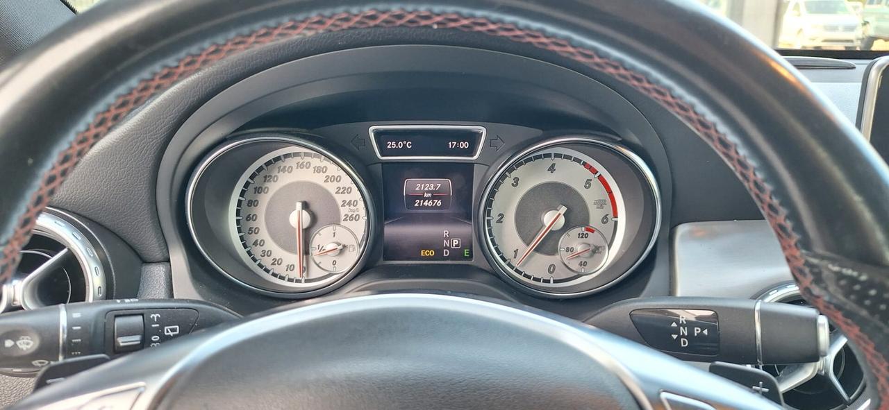 Mercedes-benz GLA 200 d Automatic 4Matic Premium AMG