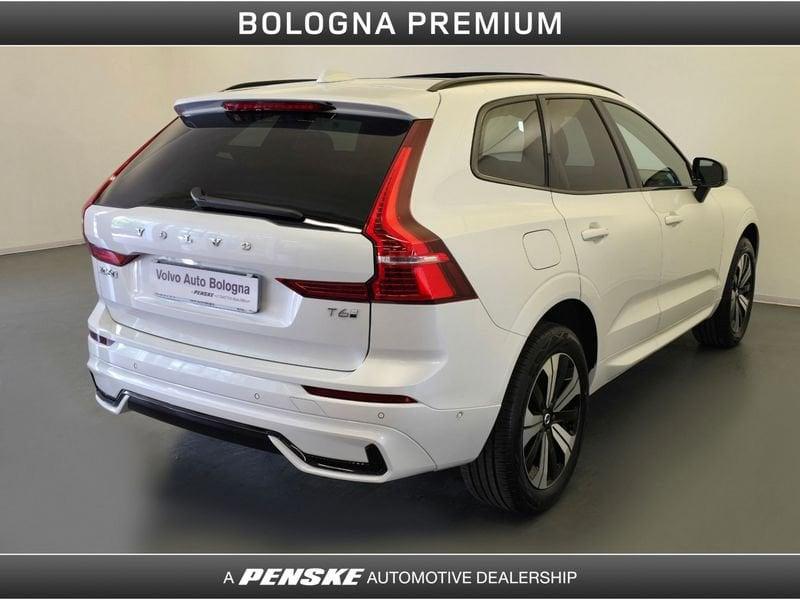 Volvo XC60 T6 Plug-in hybrid AWD automatico Plus Dark