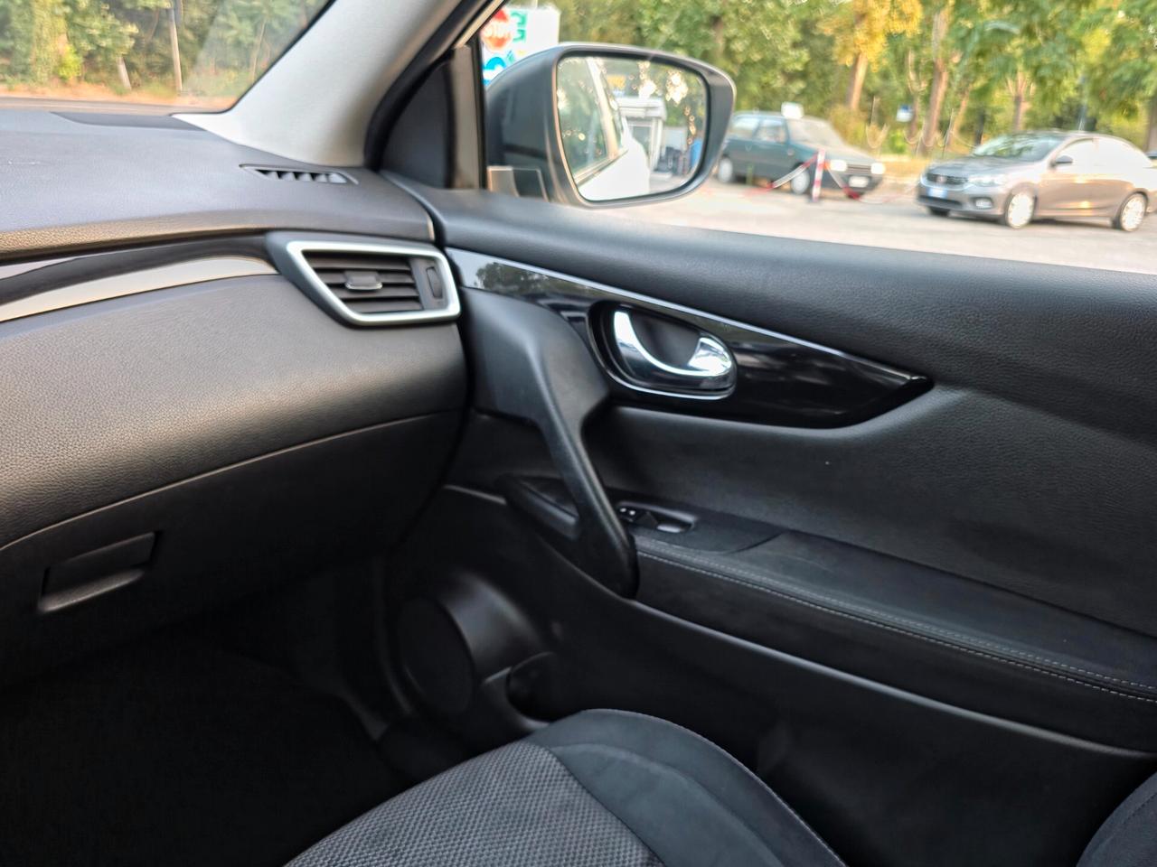 Nissan Qashqai 1.5 dCi Tekna 110-CV E5B Manuale NEO 2014