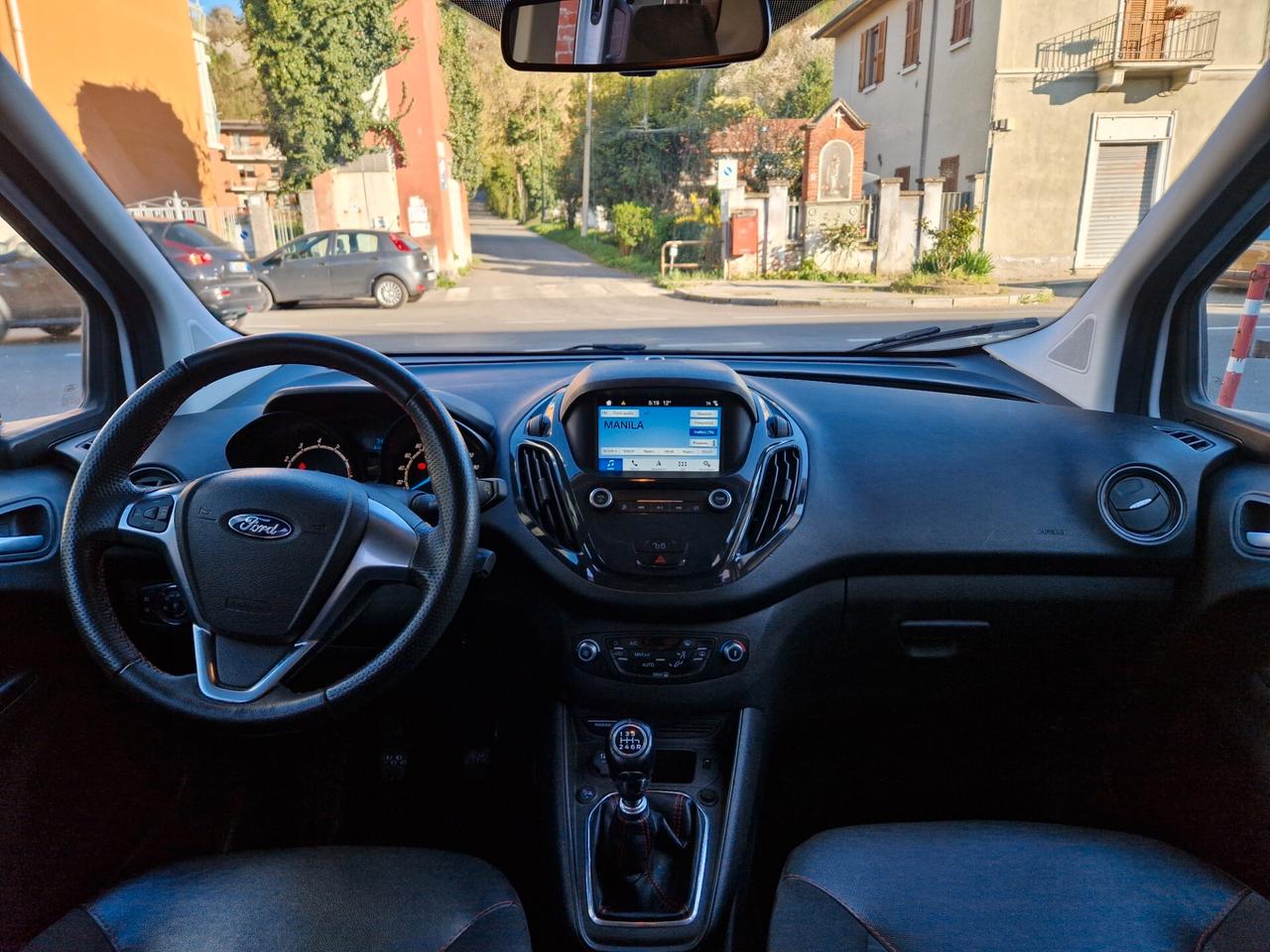 Ford Tourneo Courier 1.0 100CV "41.500 km" Carplay, Sensori post., Navi