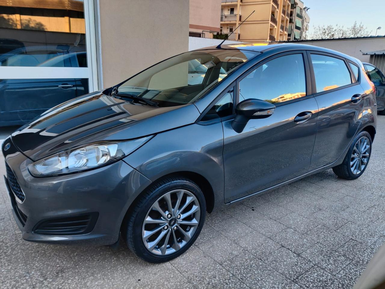 Ford Fiesta 1.5 Diesel 75cv