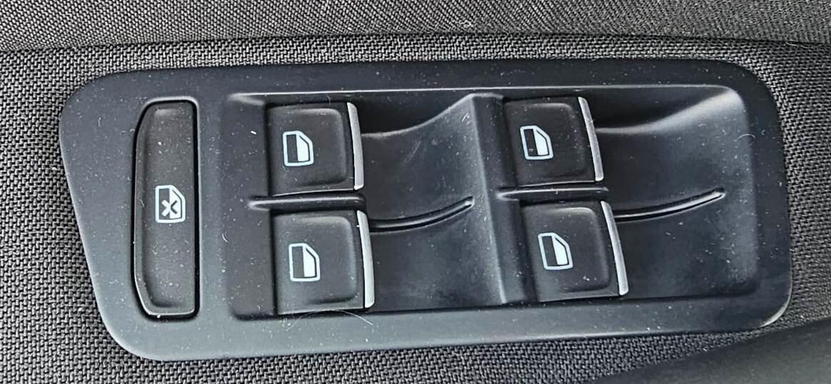 Volkswagen Golf 1.4 TGI 5p. Highline BlueMotion