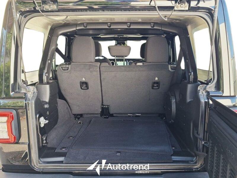 Jeep Wrangler Unlimited 2.2 Multijet II 200 CV NAVI LED Sahara