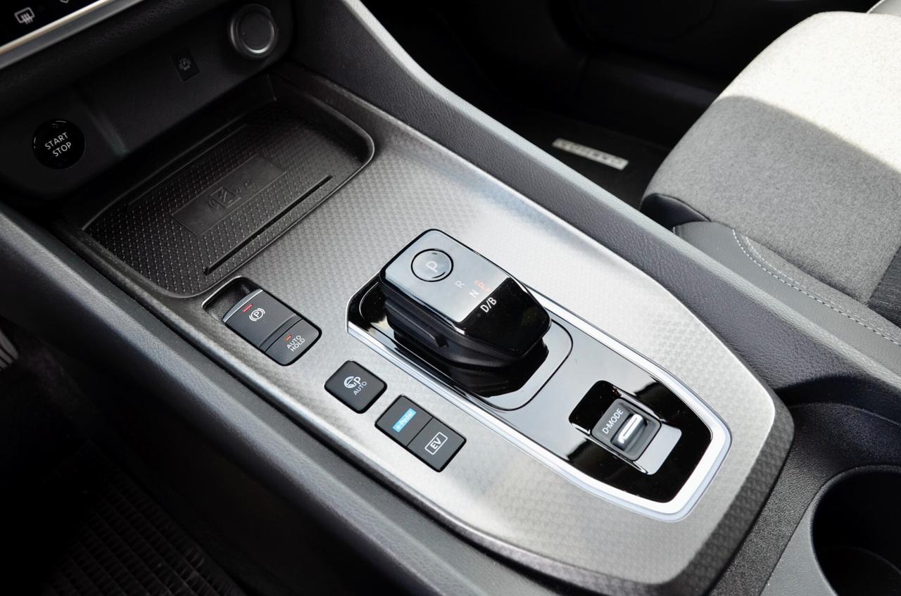 NISSAN QASHQAI 1.5 FULL HYBRID E-POWER N-CONNECTA 2wd 205cv, PREZZO REALE, UNICOPROPRIETARIO, AUTO PARI AL NUOVO, EURO 6E, UFF ITALIANA, GARANZIA UFFICIALE NISSAN, PERMUTE