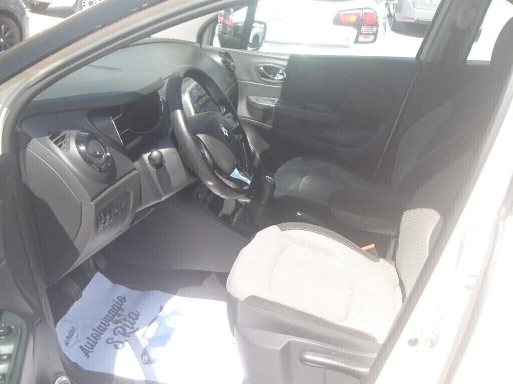 Renault Captur 1.5 dCi 90 CV Start&Stop - 2014