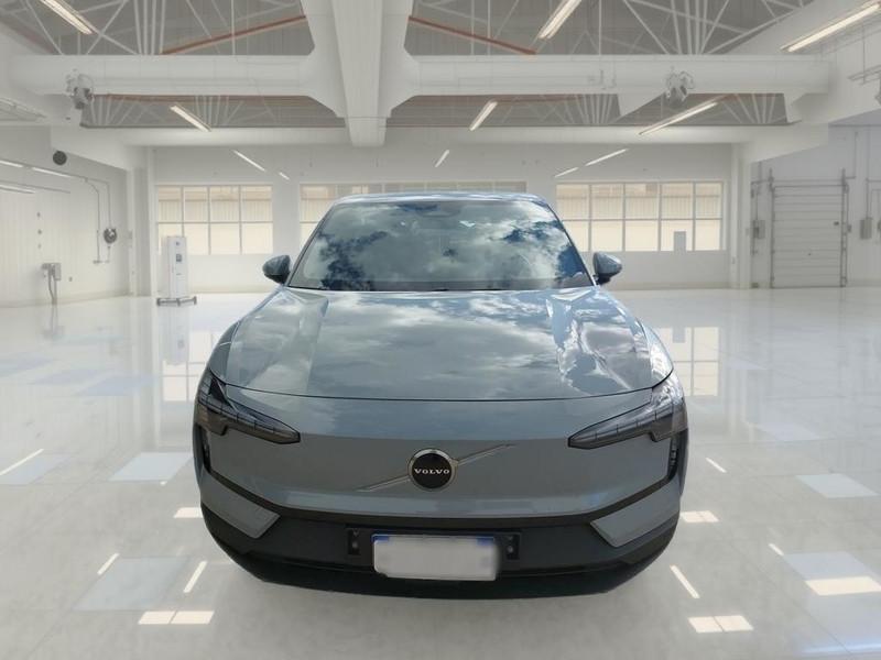 VOLVO EX30 Single Motor Extended Range Core