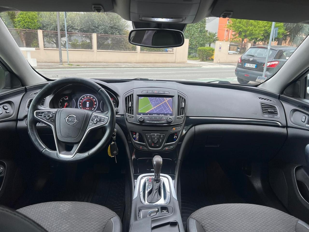 OPEL INSIGNA 2.0 CDTI 4x4 AUT. COUNTRY TOURER