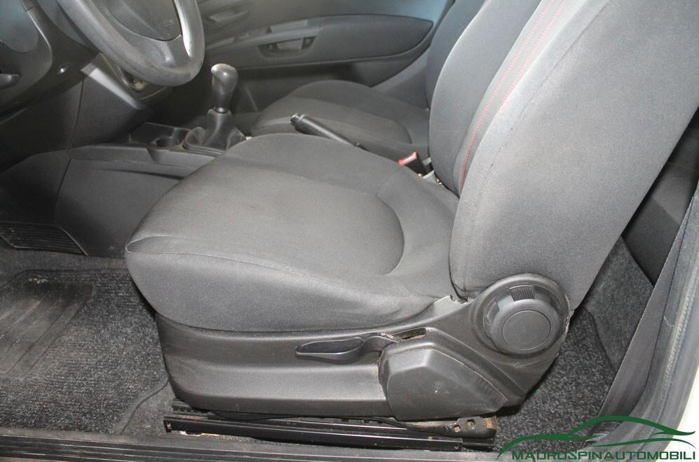 Fiat Punto 1.3 MJT II 75 CV 3 porte Neopatentati