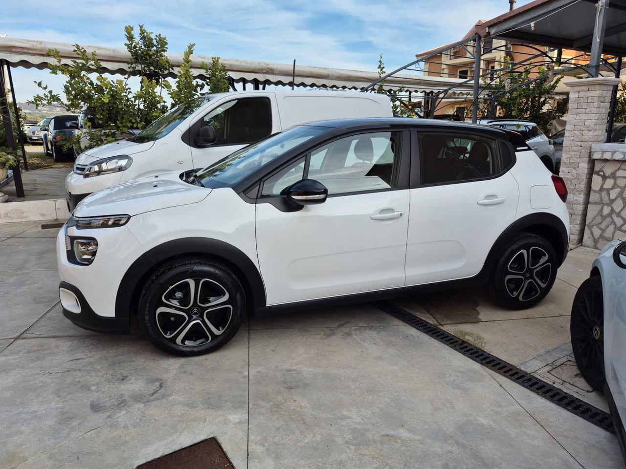 Citroen C3 BlueHDi 100 S&S Plus