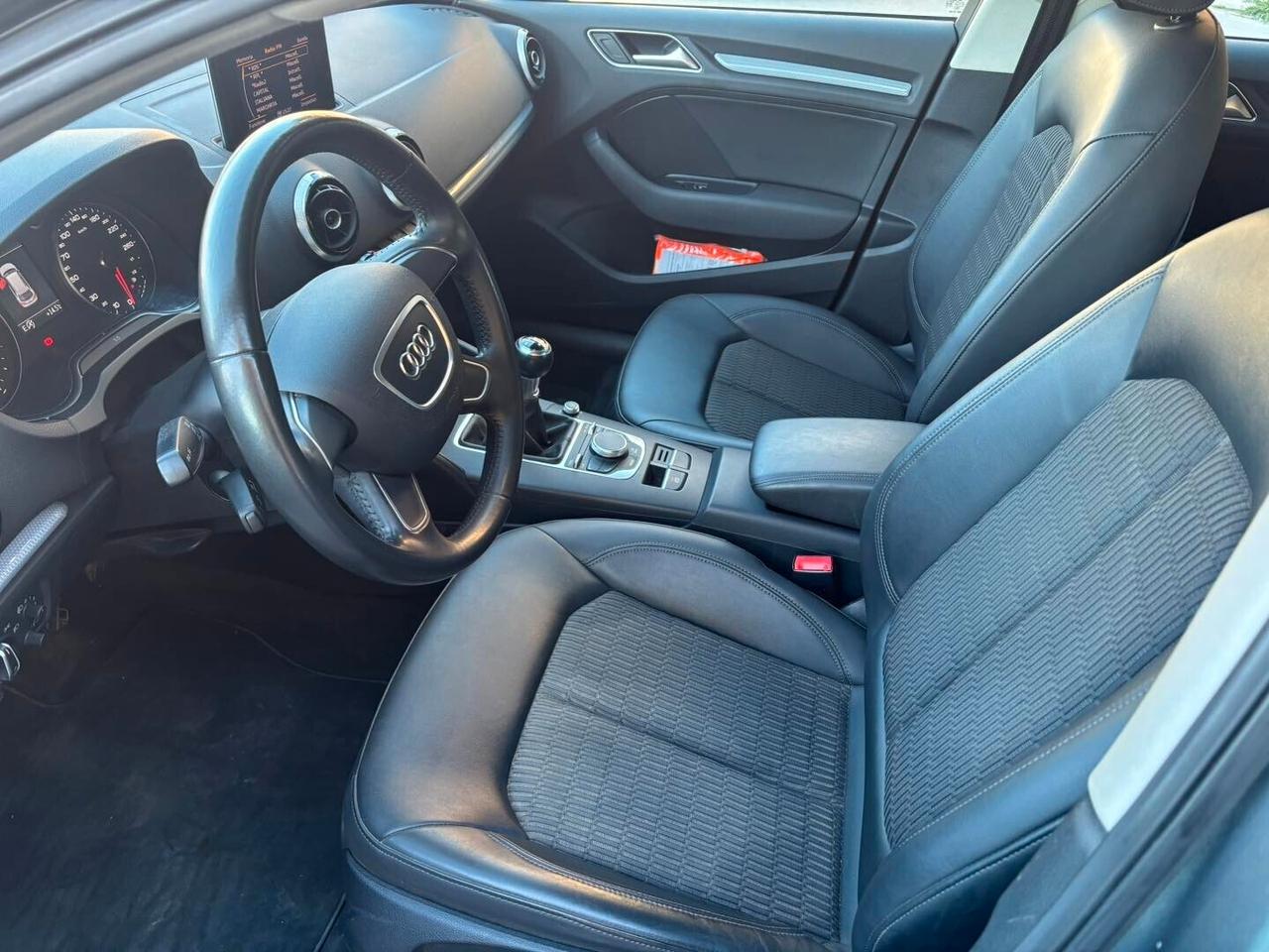 Audi A3 SPB 1.6 TDI Ambiente