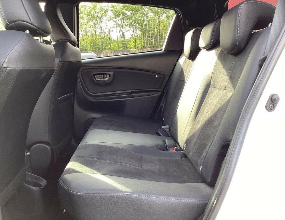 Toyota Yaris 5 Porte 1.5 VVT-i Hybrid GR-S E-CVT