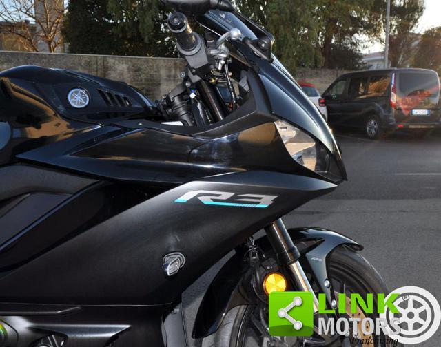 YAMAHA YZF R3 Pari al Nuovo