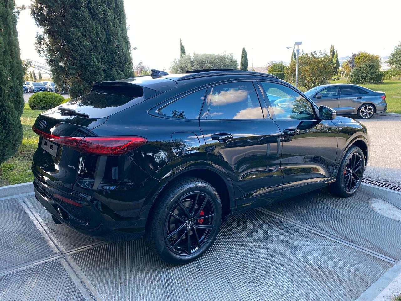 Audi Q5 SPB TDi 150 kW mHEV+ S tronic quattro line edition