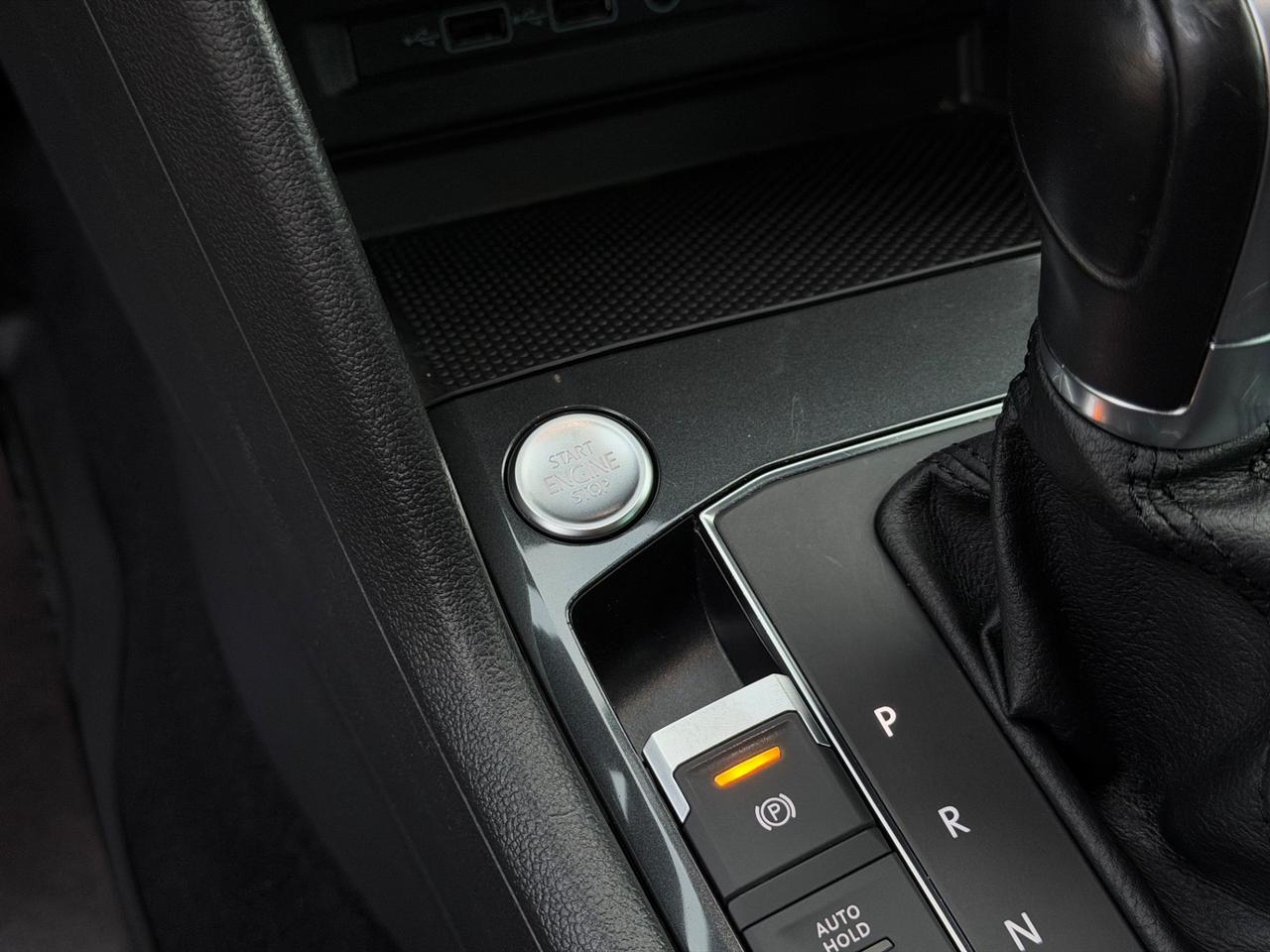 Volkswagen Tiguan 2.0 TDI SCR DSG 150 cv COMFORTLINE MASSAGGIO LED