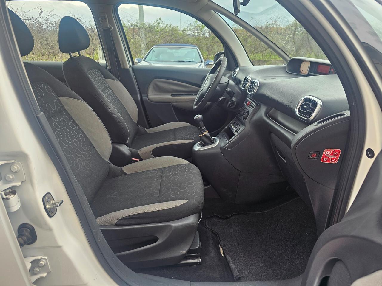 Citroen C3 Picasso 1.4 VTi 95 GPL airdream Seduction