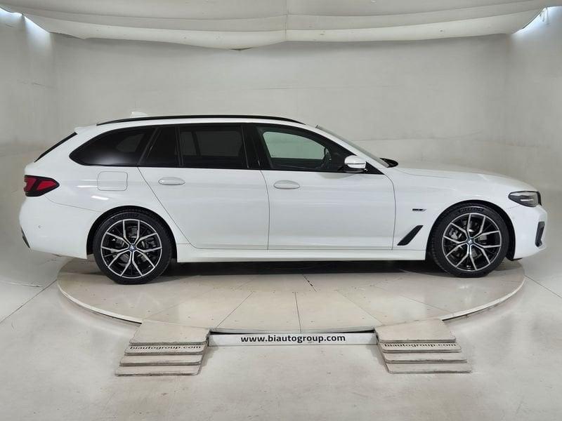 BMW Serie 5 G31 2020 Touring LCI B 530e Touring xdrive Msport auto