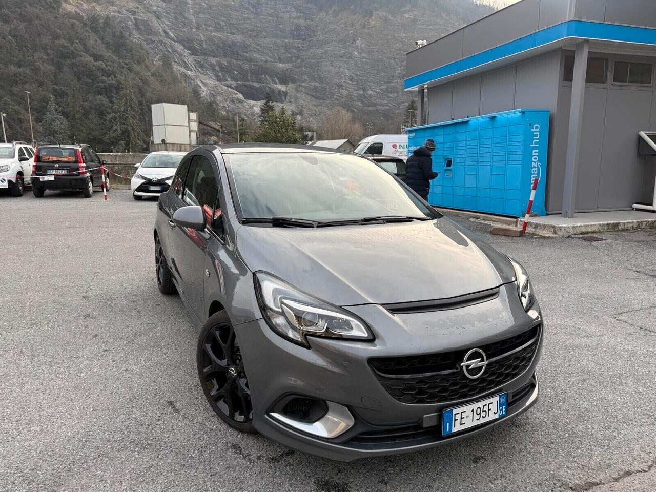 Opel Corsa 1.6 Turbo Coupé OPC